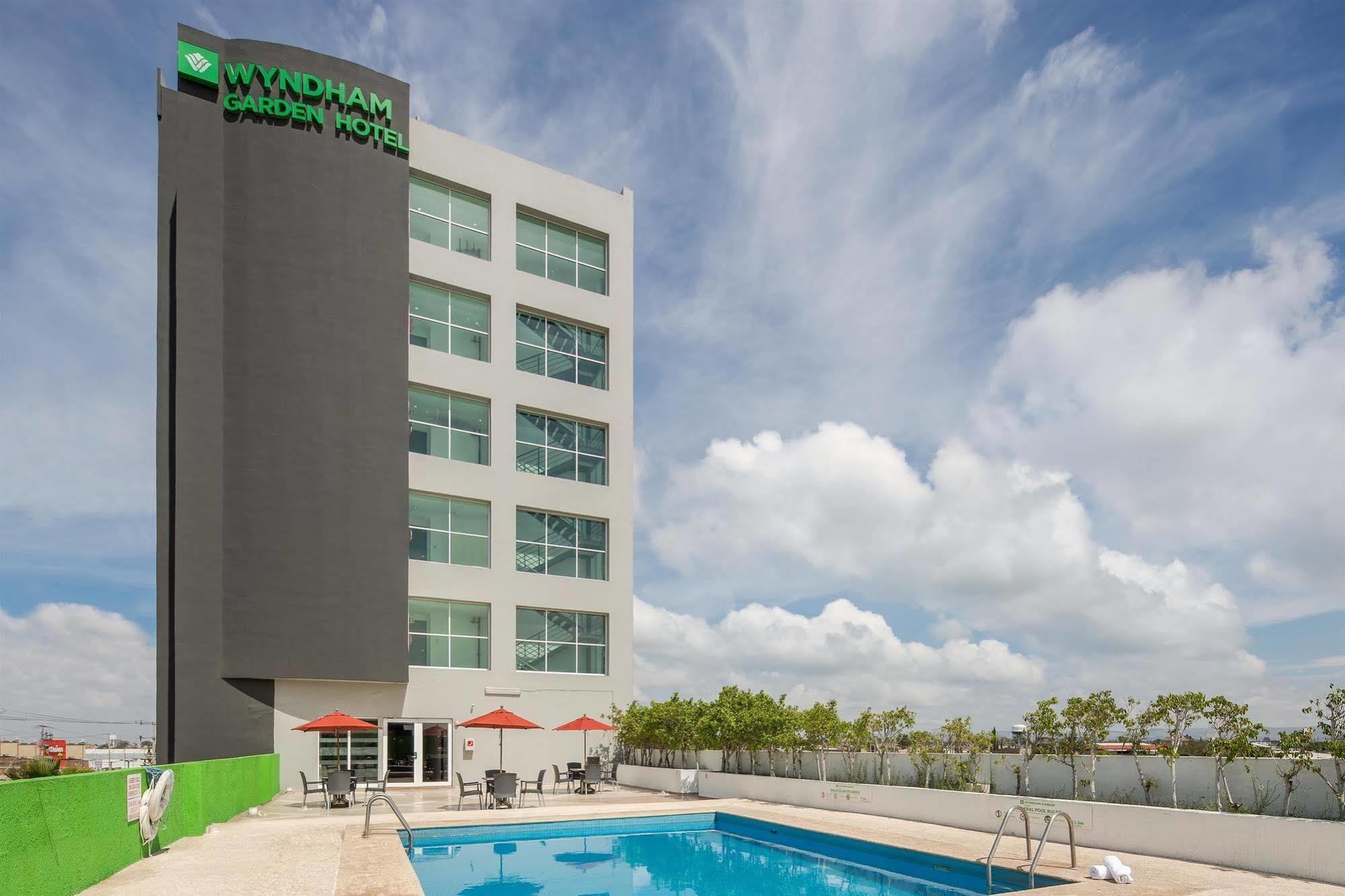 Wyndham Garden Hotel Celaya Celaya  Exterior photo