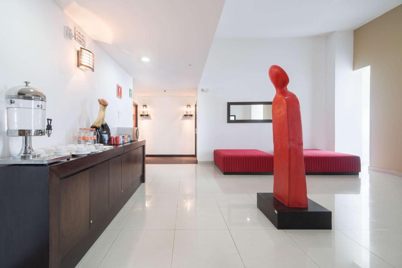 Wyndham Garden Hotel Celaya Celaya  Exterior photo